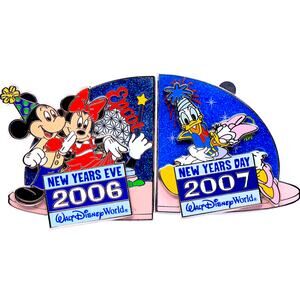 Disney New Years Eve/Day 2006 & 2007 Pins [Set of 2] Mickey Minnie Donald Daisy